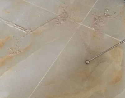 霍邱瓷砖空鼓维修公司分享粘合剂选择不当在瓷砖铺贴过程中可能导致以下问题